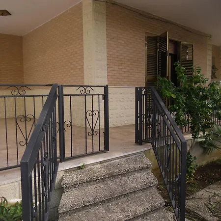 Casa Sergio Dom wakacyjny Porto Cesareo